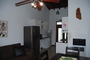 Cosmo Mendoza Suites