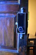 Cosmo Mendoza Suites