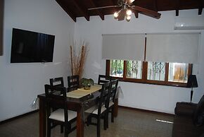 Cosmo Mendoza Suites