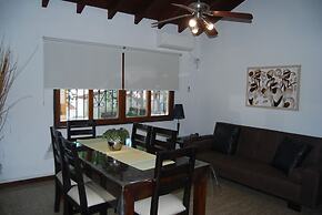 Cosmo Mendoza Suites