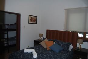 Cosmo Mendoza Suites