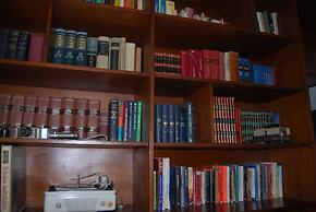 Cosmo Mendoza Suites