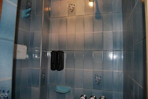 Cosmo Mendoza Suites