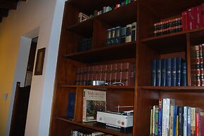 Cosmo Mendoza Suites