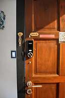 Cosmo Mendoza Suites