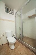 Chalet In Tea Gardens