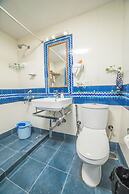 Chalet In Tea Gardens