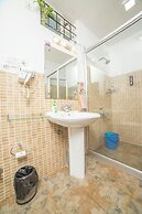 Chalet In Tea Gardens