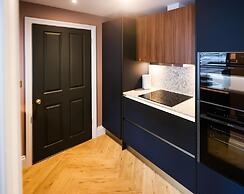 Fair Rigg by Cradel Haus