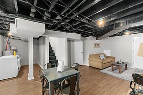 Beds on Broadmoor Two Units