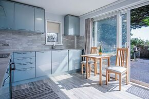 Lundy Lodge 1 Bedroom Annex Rhossili