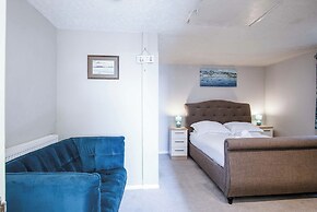 Lundy Lodge 1 Bedroom Annex Rhossili