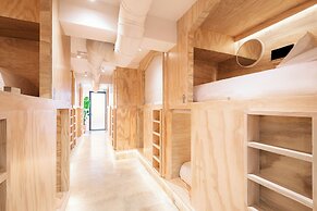 Colo Colo. The Smart Hostel Valencia