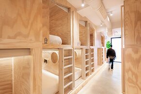 Colo Colo. The Smart Hostel Valencia