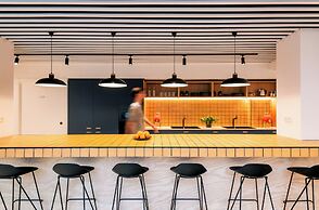 Colo Colo. The Smart Hostel Valencia