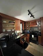 Mins to 5-points-Highland Hideaway