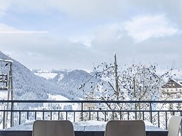 Nice Apartment With Infinity Pool