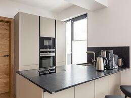 Penthouse With Nice Terrace