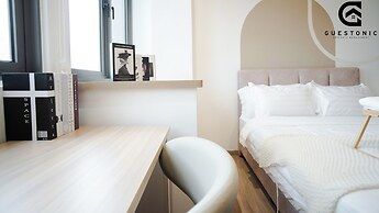 Riveria City KL Sentral by Guestonic