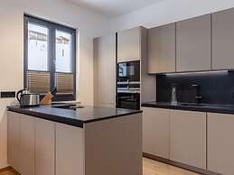 Premium Apartment With Balcony