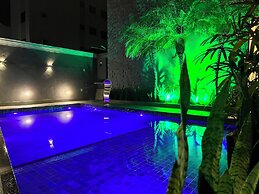 Marmeu Tombo com jacuzzi aquecida