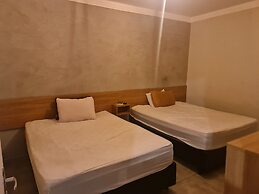 Marmeu Tombo com jacuzzi aquecida