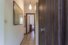 Vintage Apartment With Garden by Wonderful Italy