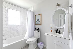 Near the Airport East Lake Craftsman