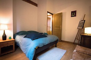 Maison LGBT des Monts Bleus