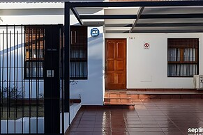 Casa Con Asador y Cochera