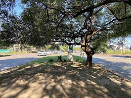 Casa Con Asador y Cochera