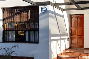 Casa Con Asador y Cochera