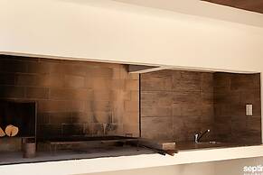 Casa Con Asador y Cochera