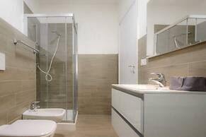 LUXURY 2
