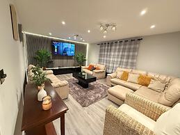 Cozy Rochester Apartment Retreat