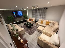 Cozy Rochester Apartment Retreat