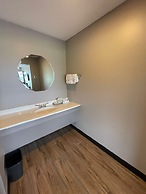 Four Seasons Inn