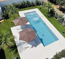 Marina Boutique Rooms