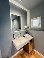 Marina Boutique Rooms