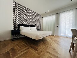 Marina Boutique Rooms