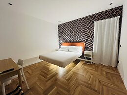 Marina Boutique Rooms