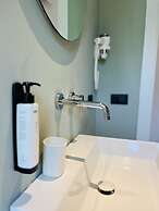 Marina Boutique Rooms