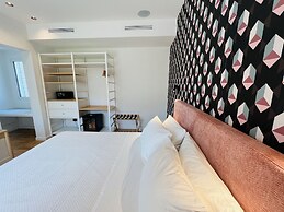 Marina Boutique Rooms