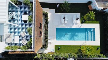 Marina Boutique Rooms