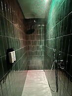 Marina Boutique Rooms