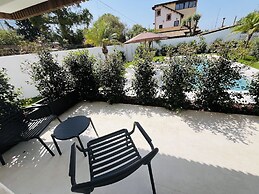 Marina Boutique Rooms