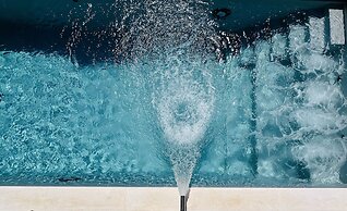 Marina Boutique Rooms