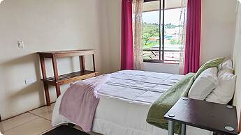 Hostel Coati Place Bed & Breakfast