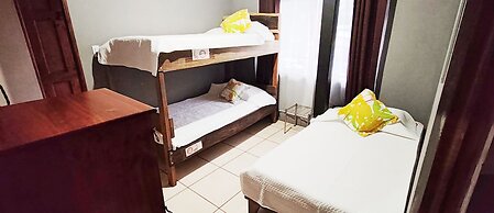 Hostel Coati Place Bed & Breakfast