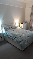 Charming Manchester House - Sleeps 6